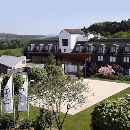Trans World Hotel Kranichhoehe Мух Екстериор снимка