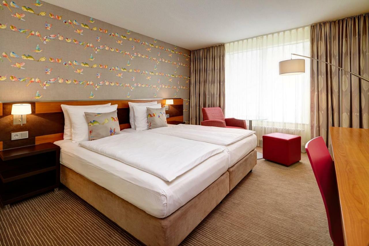 Trans World Hotel Kranichhoehe Мух Екстериор снимка